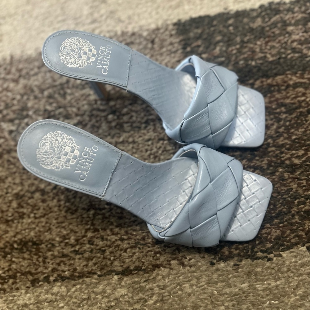 Vince Camuto